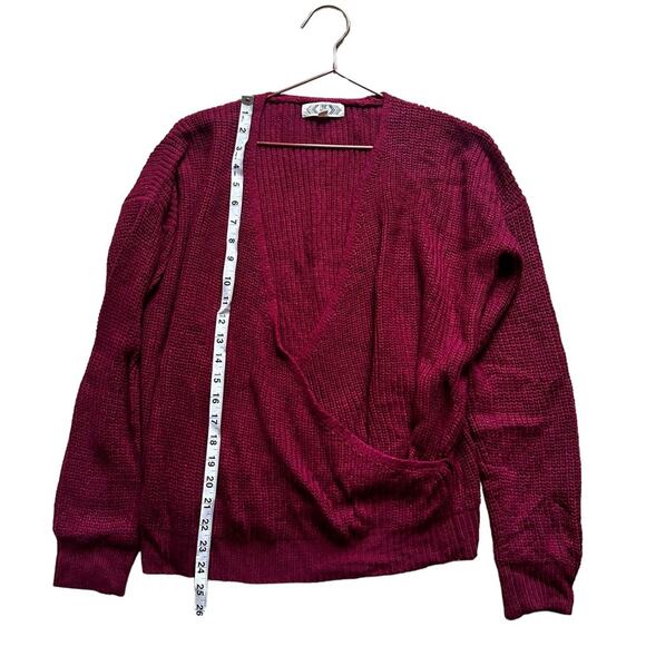 Pink Rose Cross V Knit Sweater size large - Picture 3 of 6